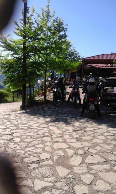 To Panorama Hotel Agrafa Bagian luar foto